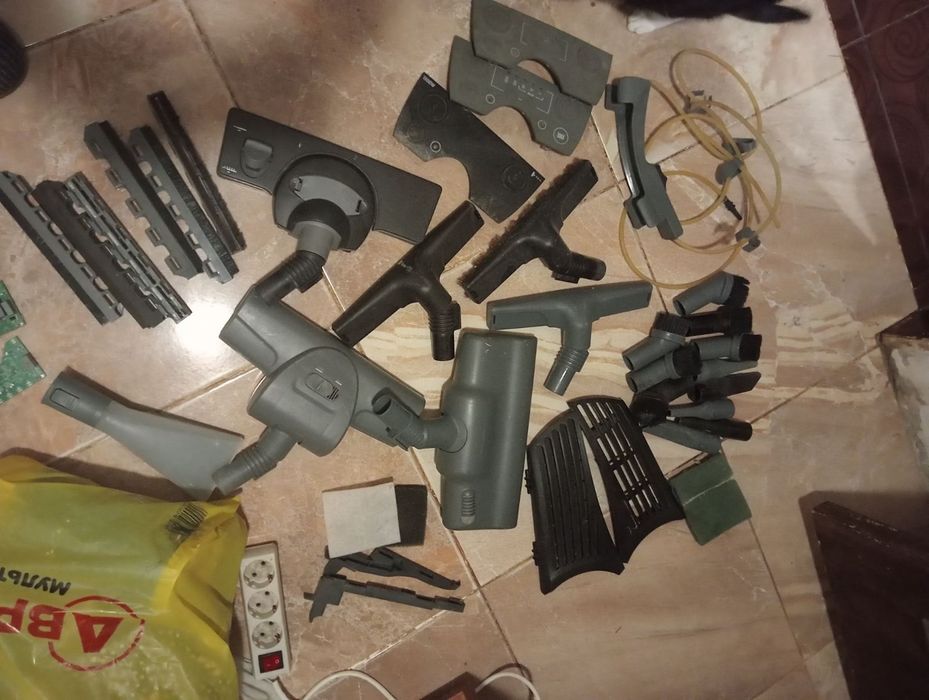 Продам аксессуары для пылесоса zelmer