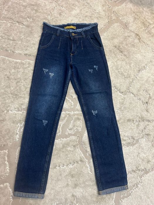 Продам джинсы на девочку