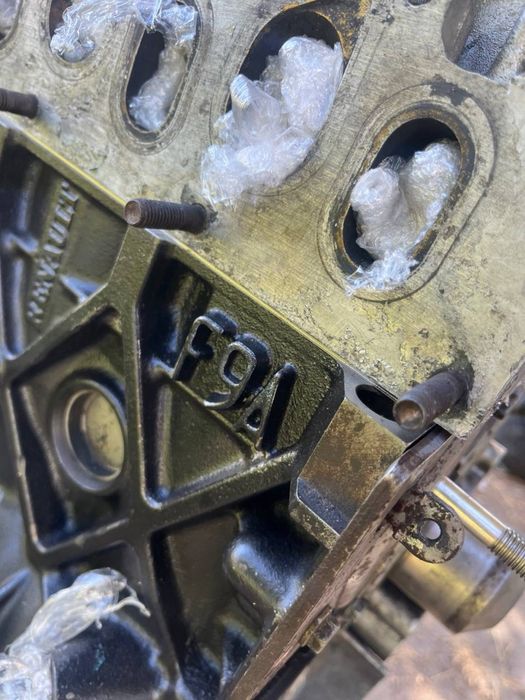 1.9 dCi F9Q/K/A  двигун Рено Трафік Лагуна Сценік Меган Еспейс