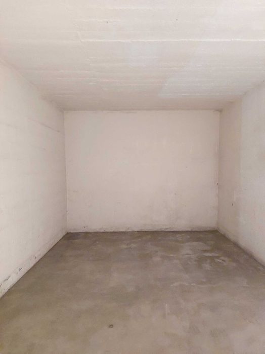 Garagem BOX no centro do Entroncamento