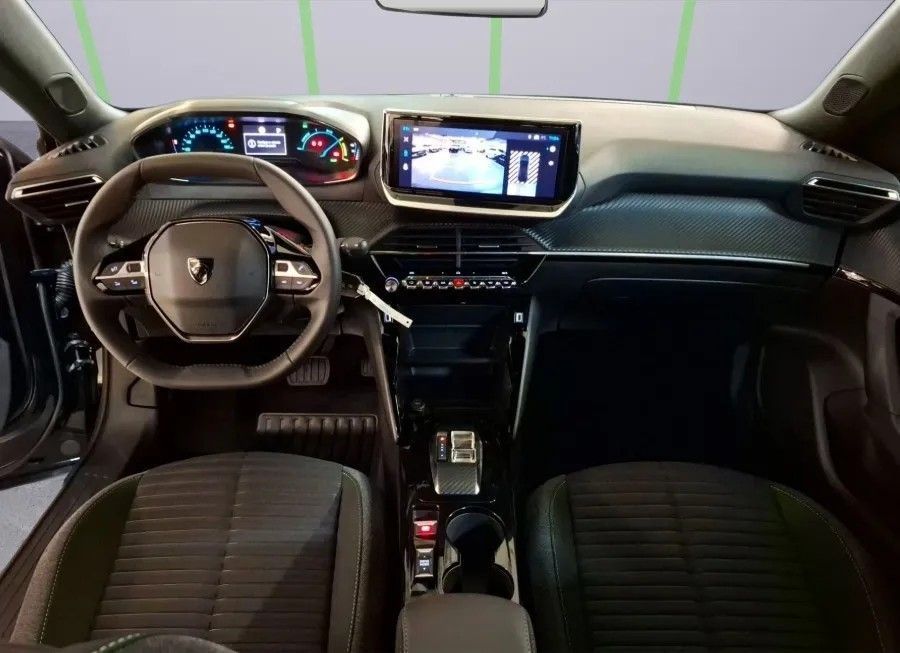Peugeot e-2008 50 kWh Active