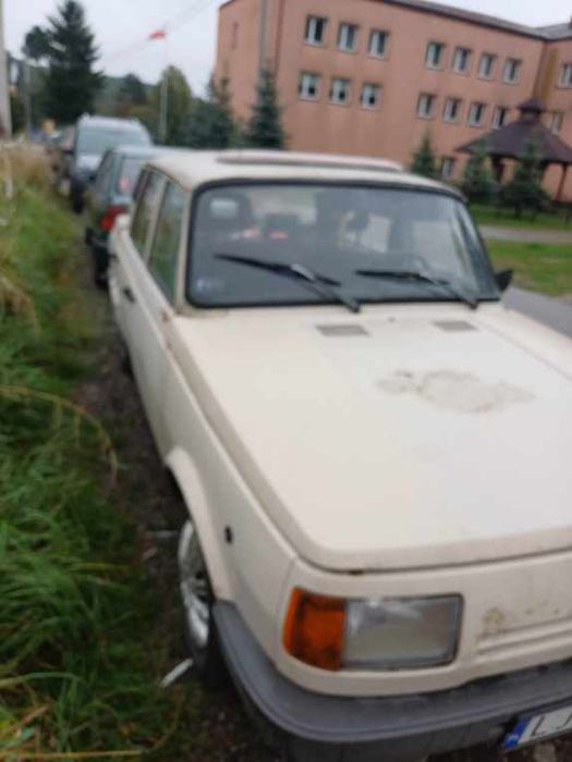 Wartburg 1990 rok
