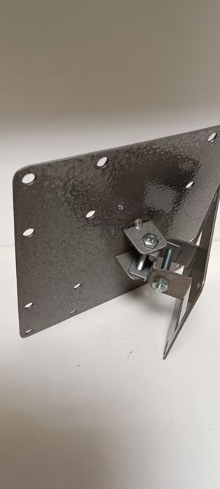 Крепление ,кронштейн телевизора на стену