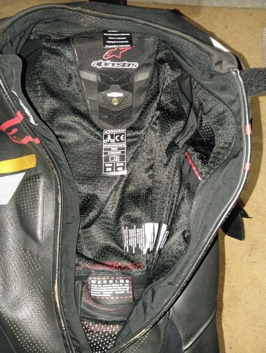 Fato mota ALPINESTARS usado, peça única em peLe Tamanho 46 (S)