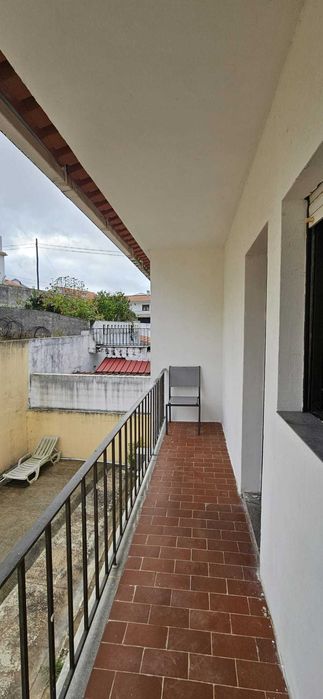 ARRENDAM-SE 2 QUARTOS mobilados – Coto, Caldas da Rainha
