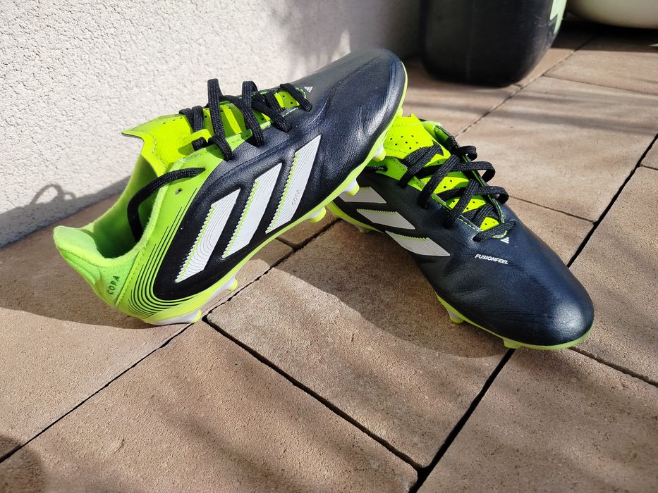 Buty piłkarskie korki Adidas Copa 33