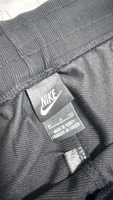 спортивные штаны Nike Air