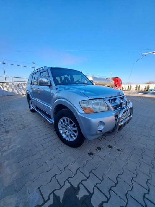 Mitsubishi Pajero Wagon