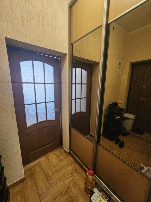 Продам півособняк в центральні частині міста 74м2