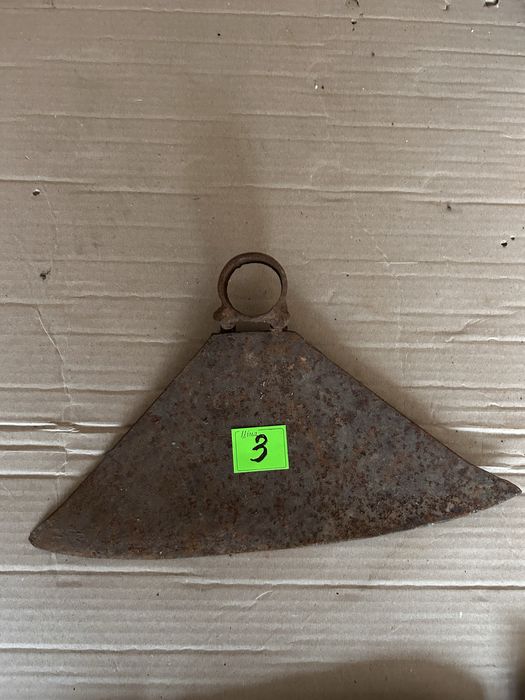 Тяпка, сапка, сапа.мотика.мотига