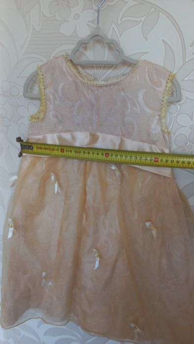 Сукня для дівчинки 3-6 років свята