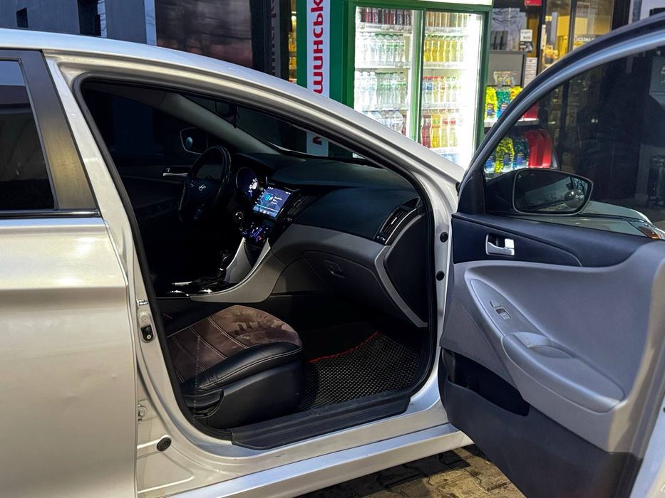 Продам свой автомобиль Hyundai sonata