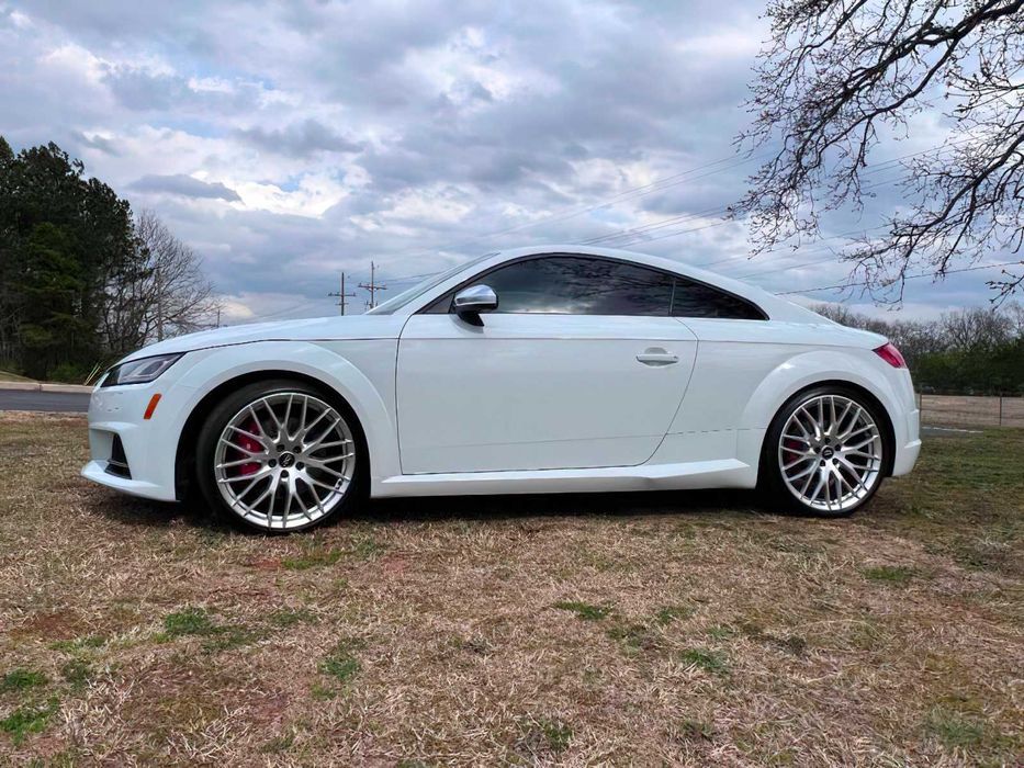 Audi TT quattro      2018