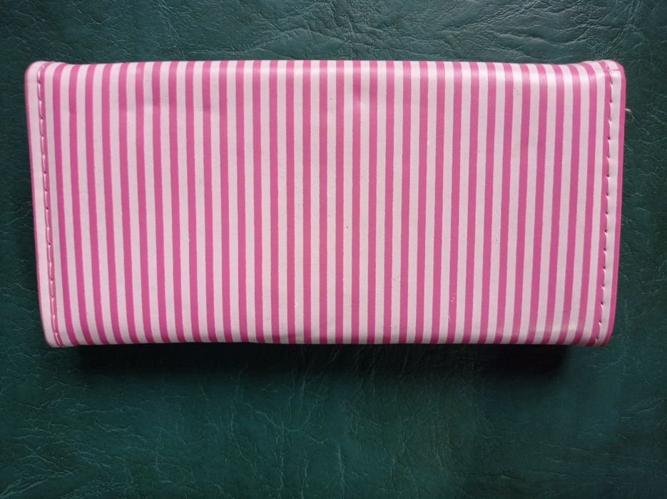 Гаманець для дівчинки