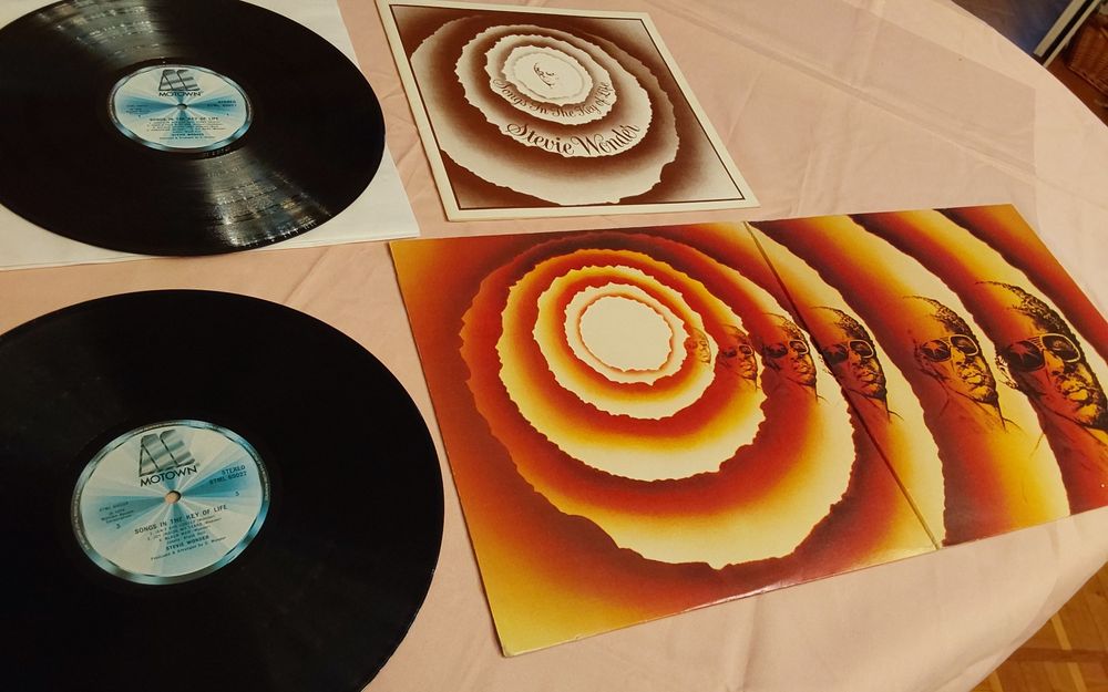 stevie wonder - купити CD, DVD диски - Ціна на OLX.ua
