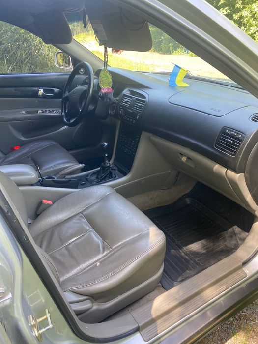 Продаю автомобіль