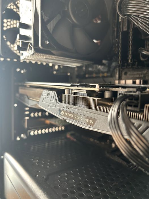 komputer stacjonarny do gier/pracy – i5-8400 + GTX 1070 + SSD