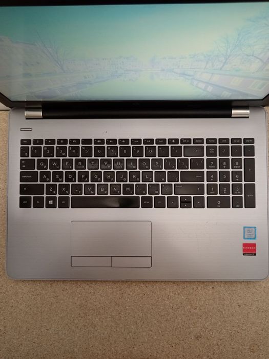 Ноутбук для роботы