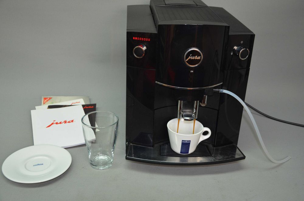 Jura D6 One Touch Cappuccino Automayczny ekspres do kawy