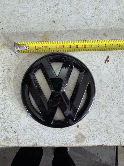 Чорні накладки на емблему volkswagen polo/golf/passat