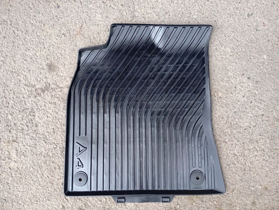 коврики Audi A4 B8 2008-2016 8k1061501041  8k0061511041