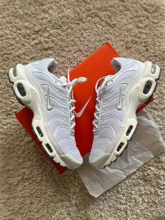 Espadryle buty_Nike_Air_Max_TN_Plus_White_Espadryle / Rozmiar.37.5