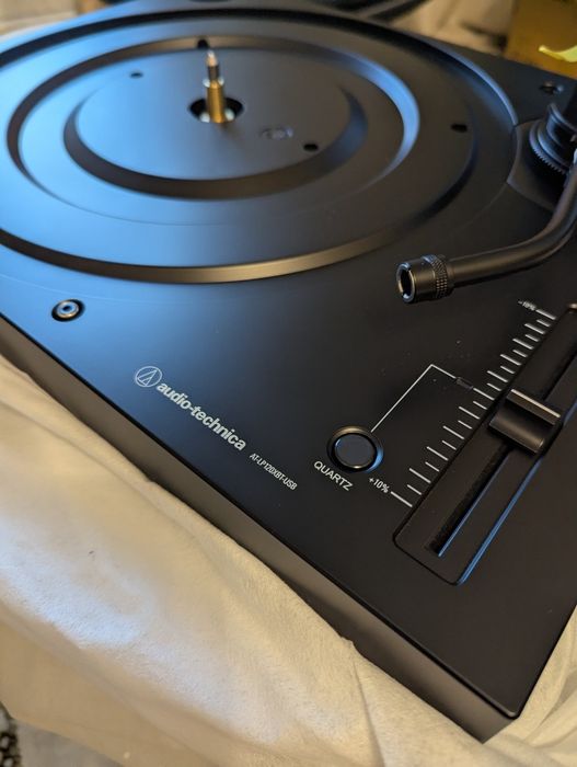 Вініловий програвач Audio-Technica AT-LP120XBT-USB Black
