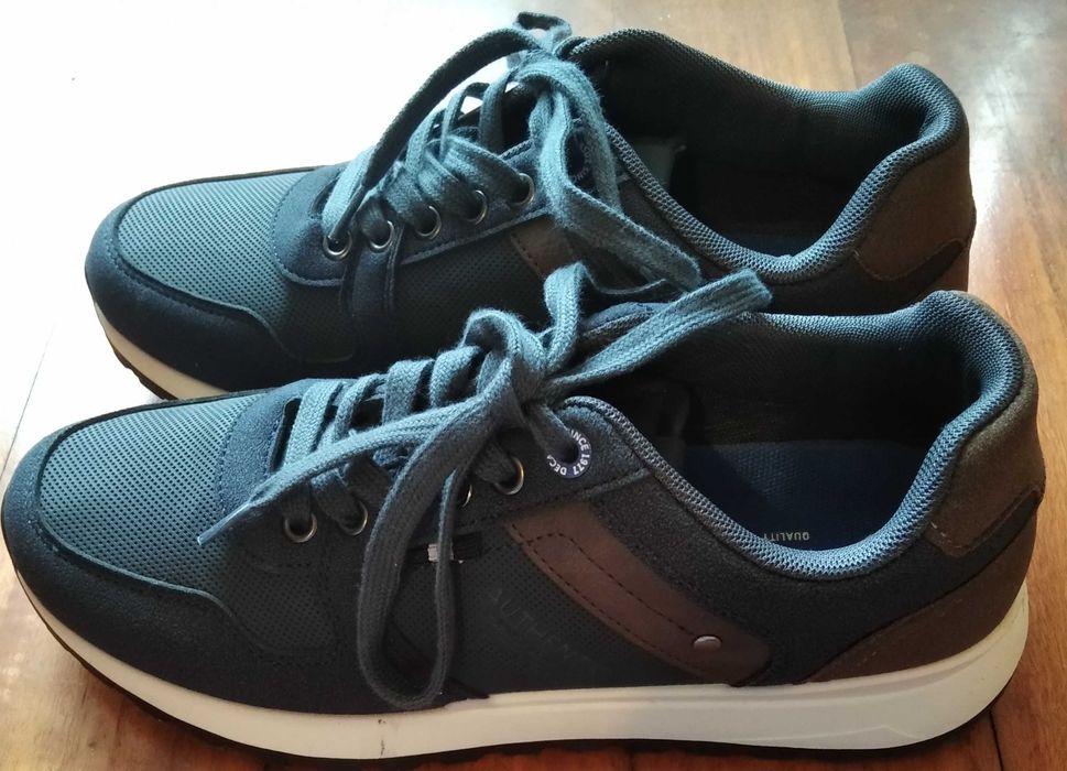 Sapatilhas Azul Marinho - c/ novas - tam. 41