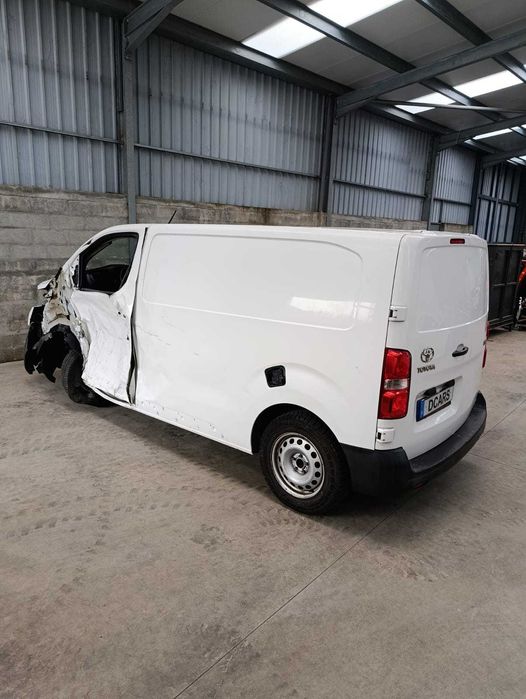 TOYOTA PROACE 1.5D C/IVA DEDUTIVEL
