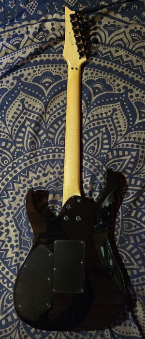 Ibanez RG420EX modelo GK roland invulgar