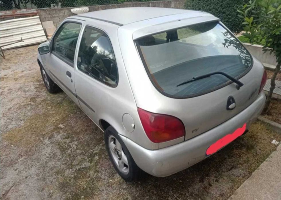 Várias peças Ford fiesta mk4 96-02