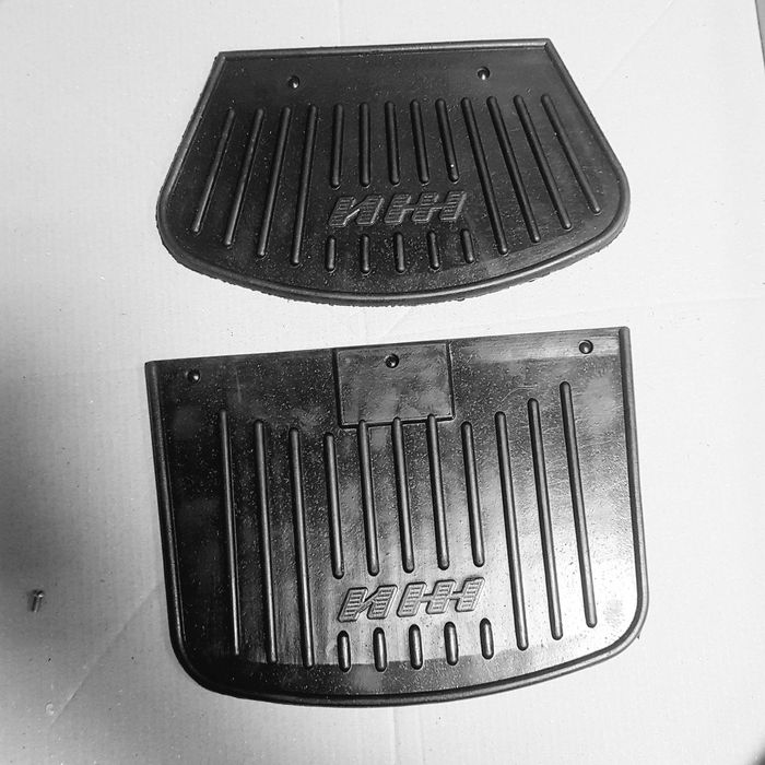 Брызговик бризговик 2шт на ИЖ ПЛАНЕТА ІЖ ЮПІТЕР /резина на перед и зад