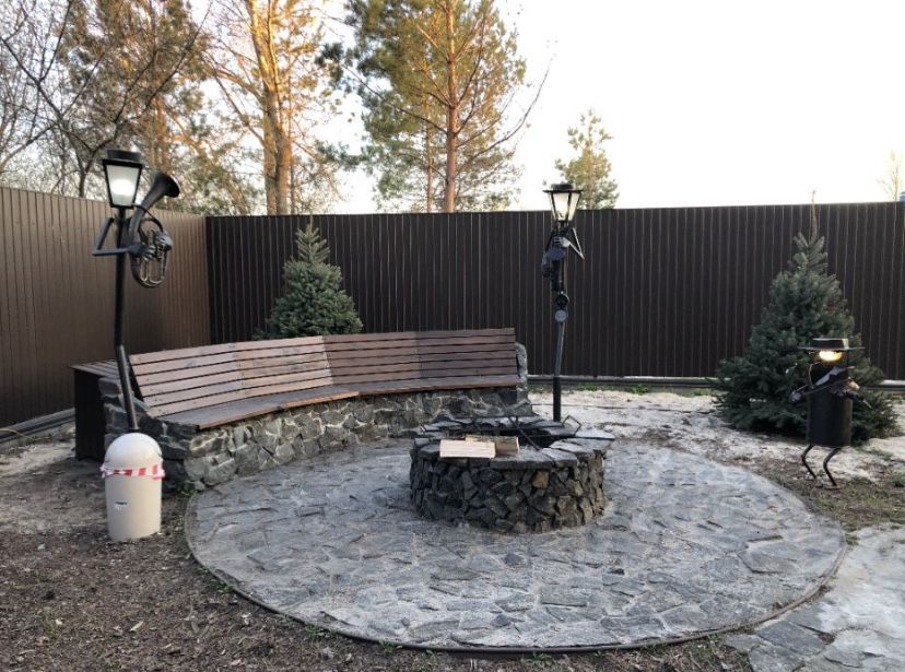 210/2 Сруб с бассейном баней и чаном