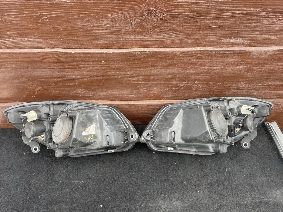 Фари, фара, ліхтарі передні Skoda Fabia 2 Roomster Шкода Фабія 2