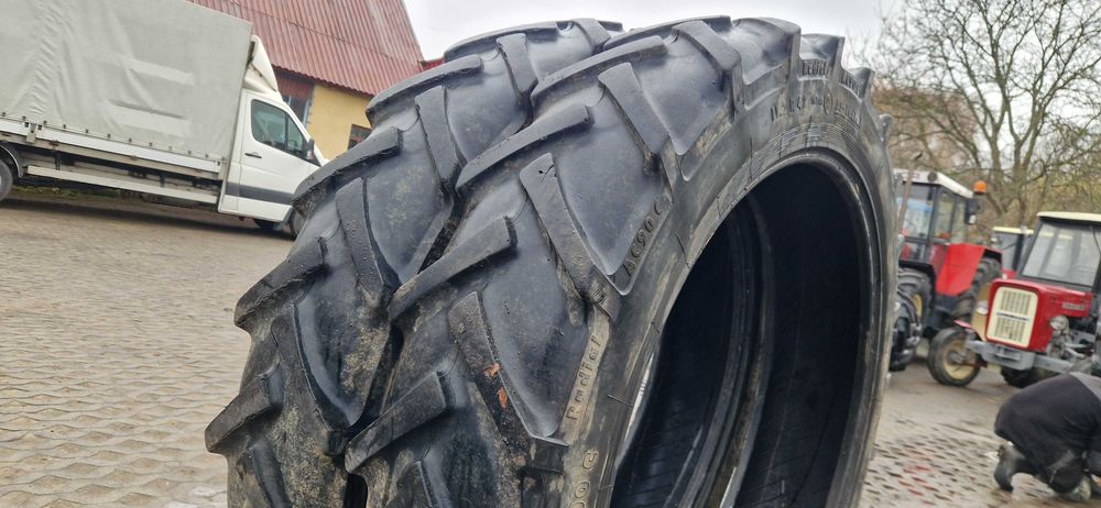 11.2r42 270/95r42 Continental 50% bez napraw