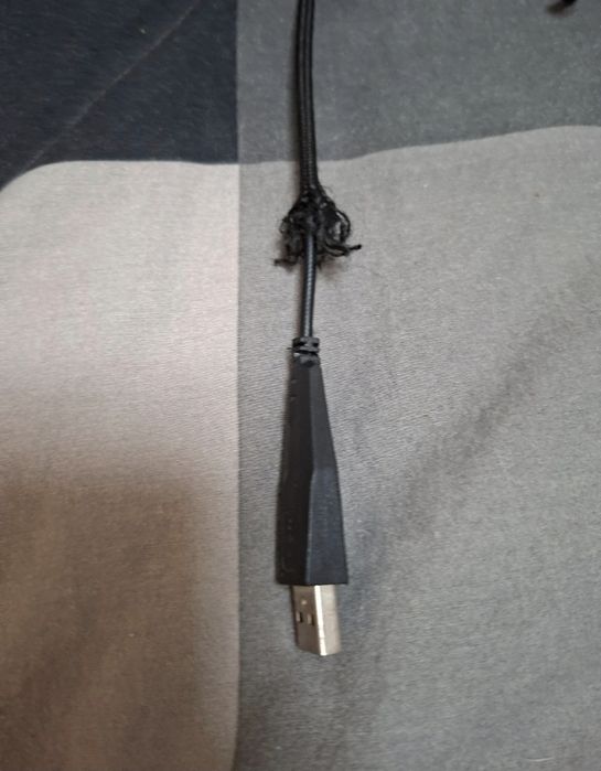 Teclado gxt  com leds em bom estado