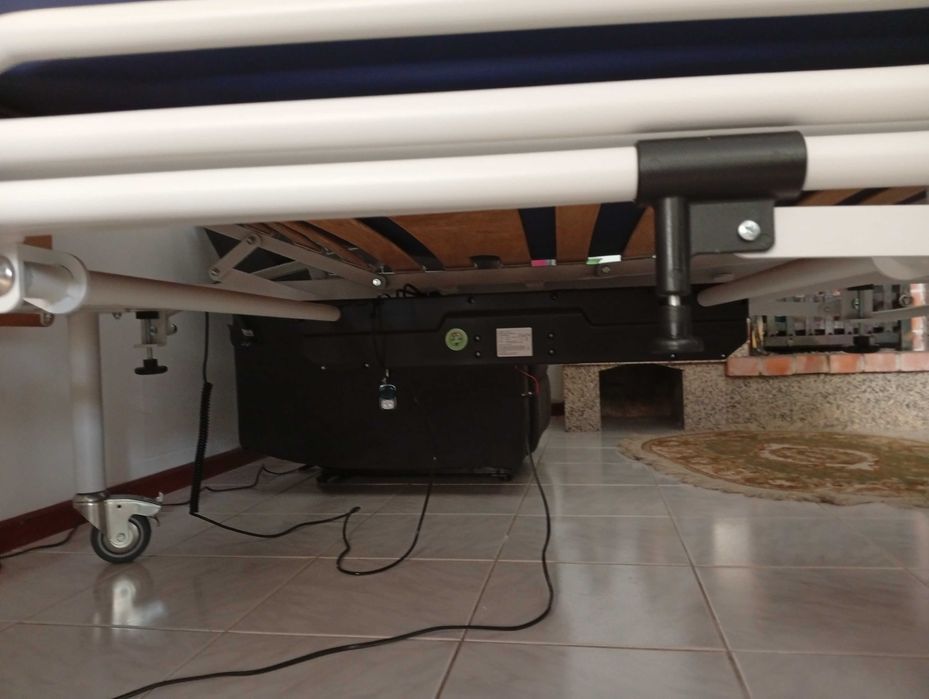 Cama articulada eléctrica