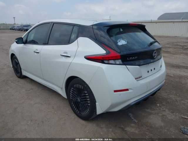 2024 Nissan Leaf