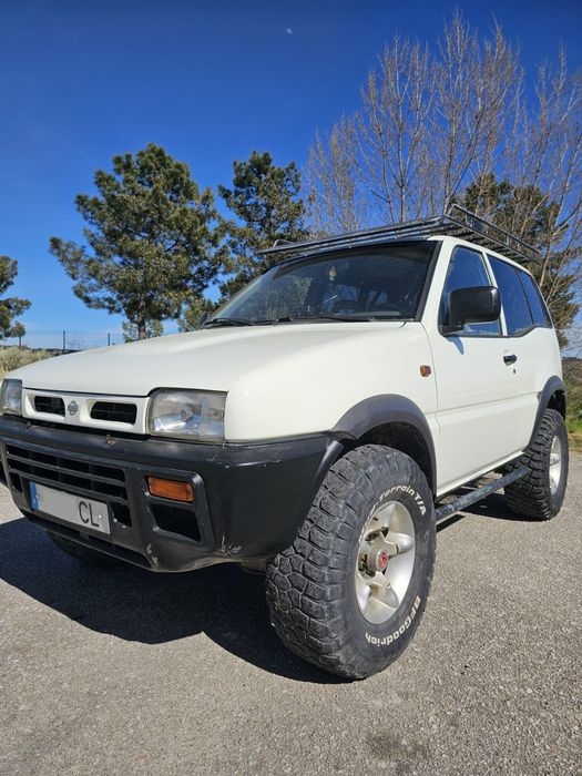 Nissan terreno 2