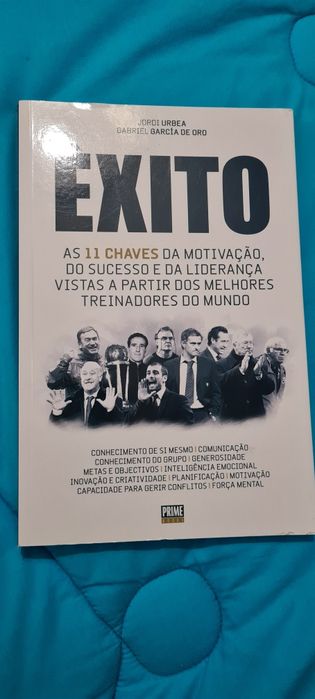 Livro Êxito de de Jordi Urbea e Garcia de Oro