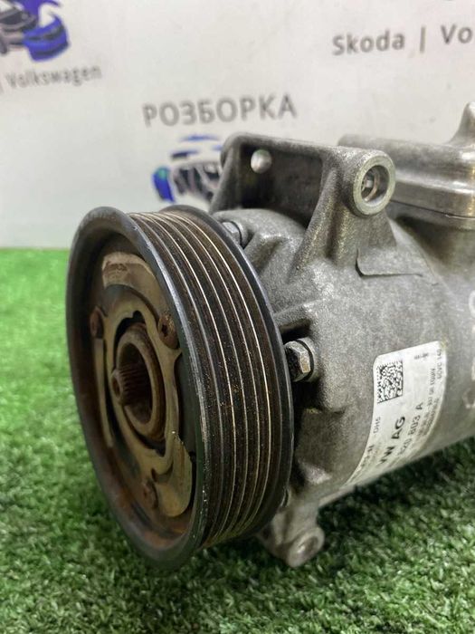 Компресор кондиціонера VW Passat — 5N0820803A / Оригінал