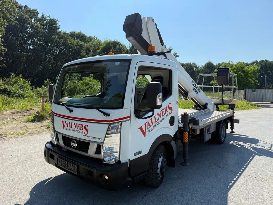 Nissan Cabster N400  Nissan  NT400 Cabster 2016 Podnośnik Koszowy ISOLI PT225 22,5