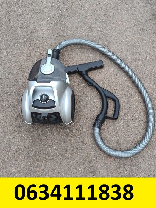 Пылесос  SAMSUNG