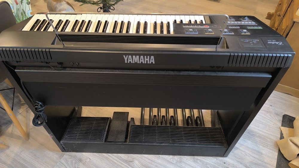 Organy Yamaha Electone ME-15A idealna sprawna