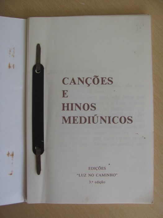 Canções e Hinos Mediúnicos