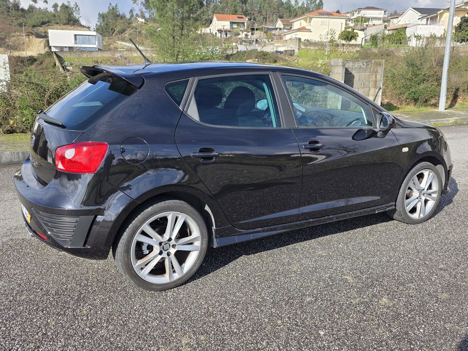 Seat Ibiza 1.6TDI 105cv  57.000km Kit Aerodinâmico