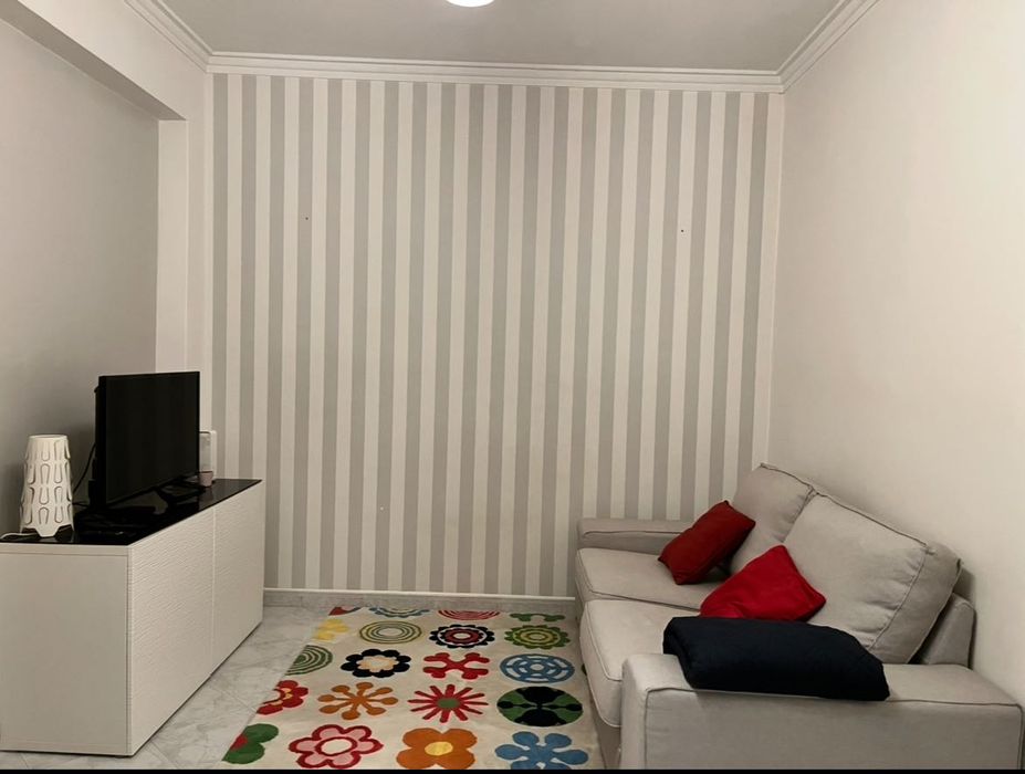 Apartamento T1 MOBILADO para arrendamento no Feijó