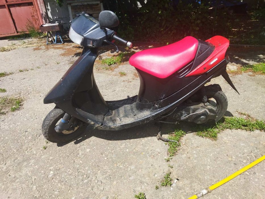 Продам скутер Suzuki