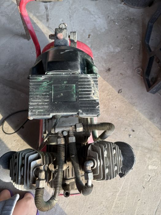 Продам компрессор intertool интертул 50 л, 2 цилиндра