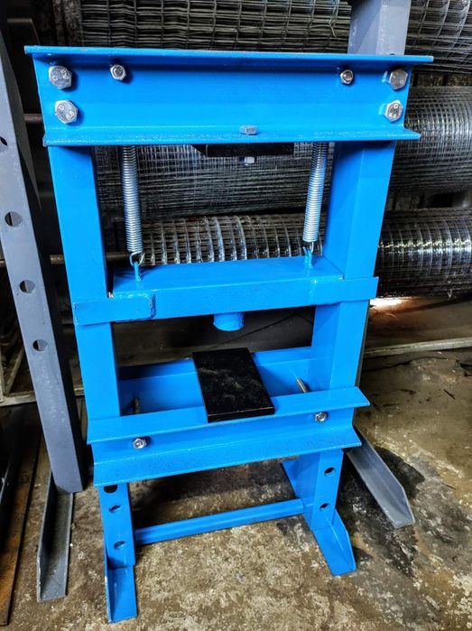 Пресс гидравлический(Прес  гідравлічний настільний до 10т).Якість 100%